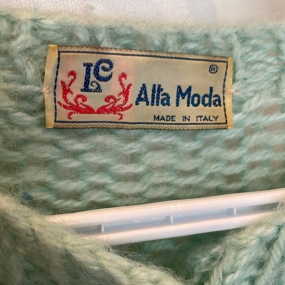 Alta Moda Soft Green Sweater - Picture 2 of 7